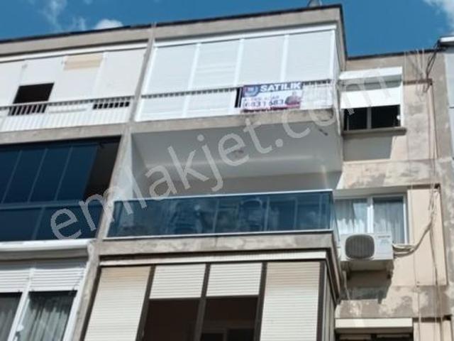 Aksoy Mahallesi, Karşıyaka içerisinde satılık mülk