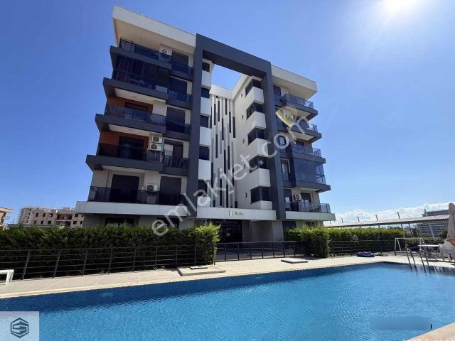 Aksu, Antalya içerisinde satılık mülk