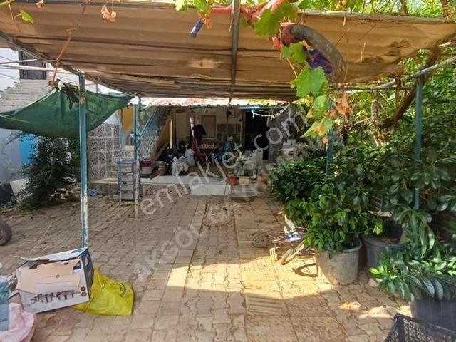Hacıaliler Mahallesi, Aksu içerisinde kiralık Villa