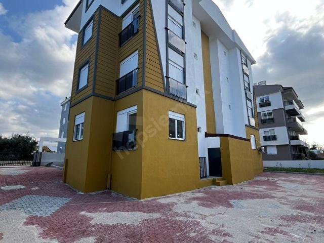 Aksu, Antalya içerisinde satılık mülk