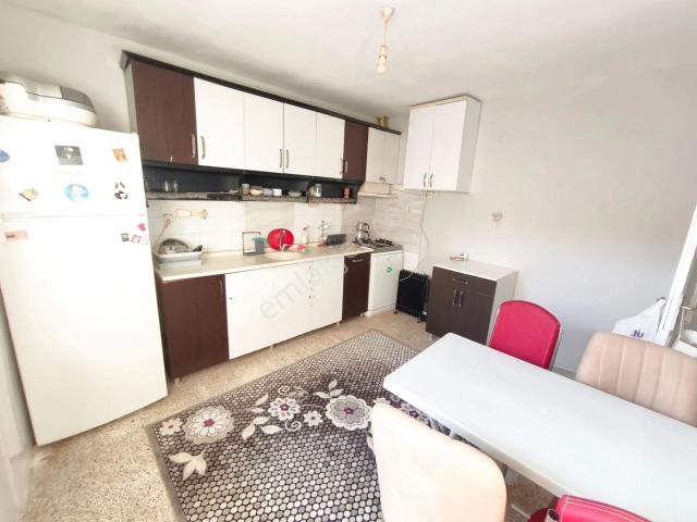 Aktepe Mahallesi, Gaziemir içerisinde kiralık mülk