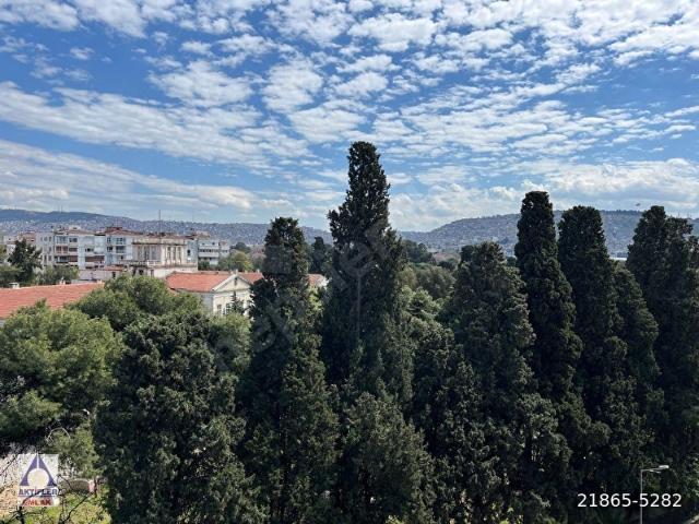 Konak, İzmir içerisinde satılık mülk