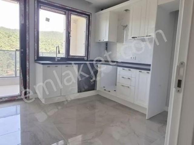 Köprüler Sitesi, Kartal içerisinde kiralık mülk