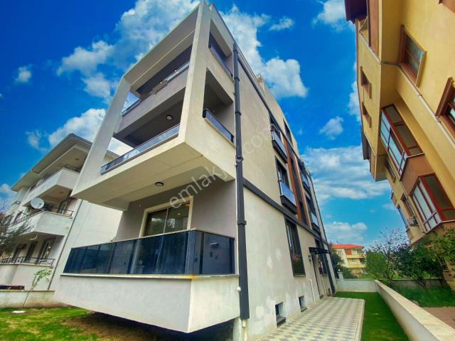Edremit, Balikesir içerisinde satılık mülk