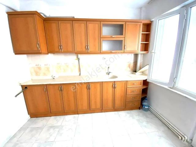 Burhaniye, Balikesir içerisinde kiralık mülk