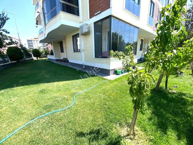 Burhaniye, Balikesir içerisinde satılık mülk