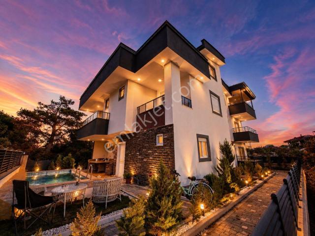 Edremit, Balikesir içerisinde satılık Villa