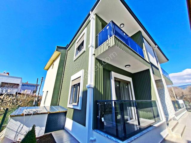 Edremit, Balikesir içerisinde satılık Villa