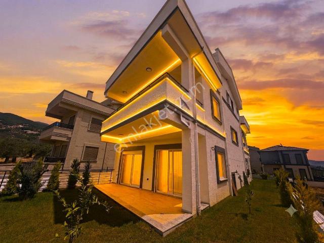 Edremit, Balikesir içerisinde satılık Villa