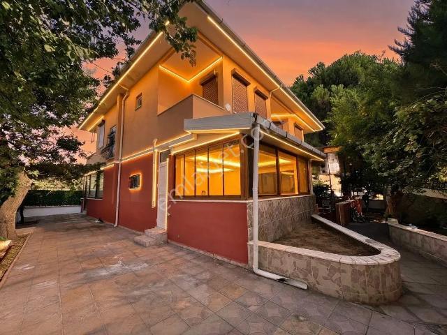 Edremit, Balikesir içerisinde satılık Villa