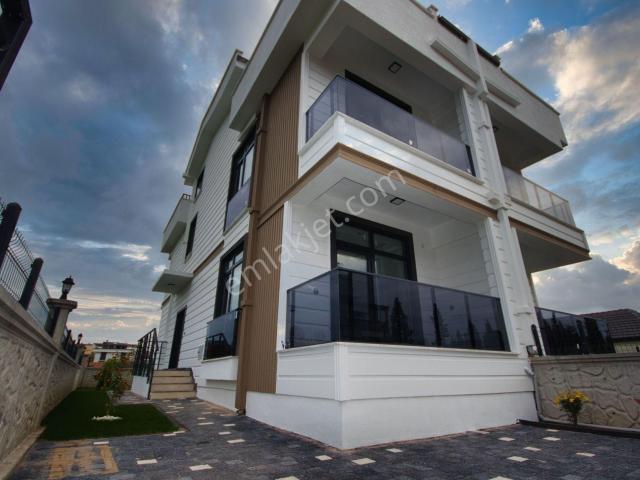 Edremit, Balikesir içerisinde satılık Villa