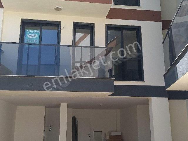 Çolak İbrahim Bey Mahallesi, Seferihisar içerisinde kiralık mülk