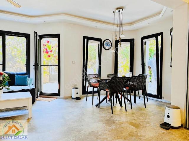 Ula, Muğla içerisinde satılık Villa
