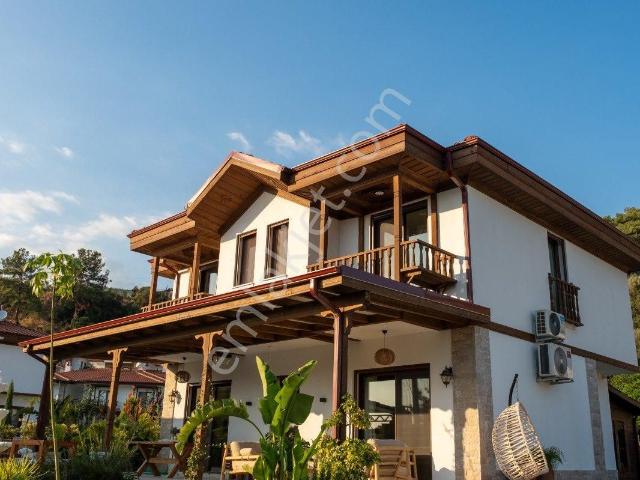 Ula, Muğla içerisinde satılık Villa