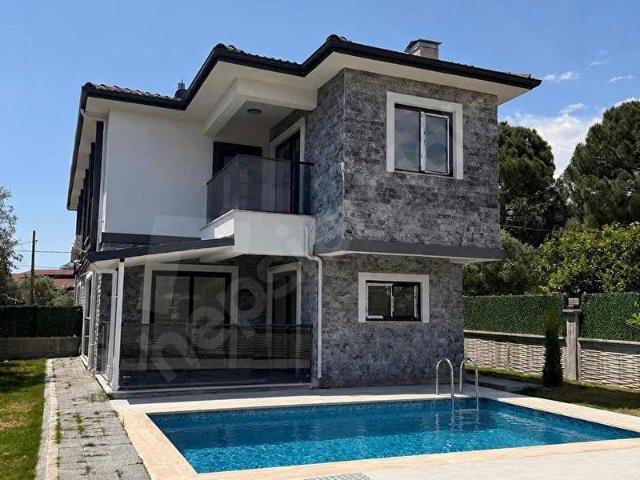 Ula, Muğla içerisinde satılık Villa