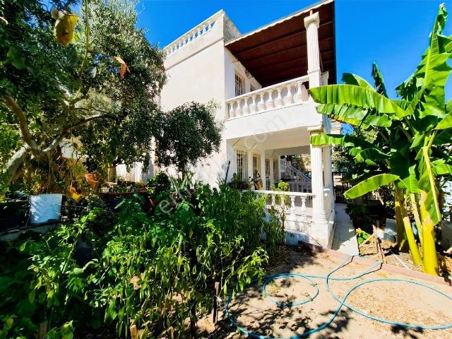 Akyarlar Mahallesi, Bodrum içerisinde kiralık Villa