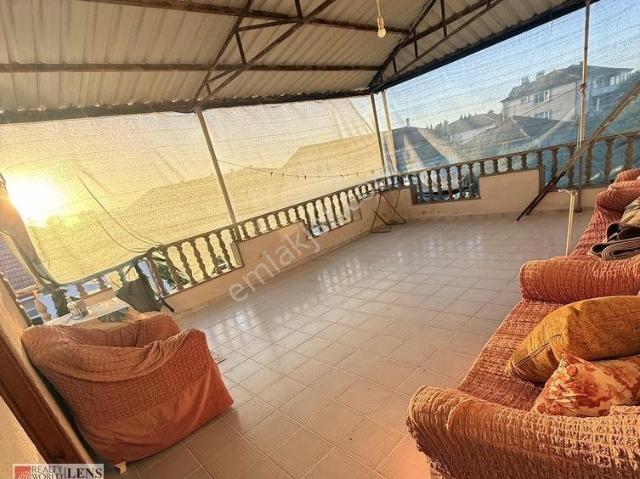 İnönü Mah., Akyazı içerisinde kiralık mülk