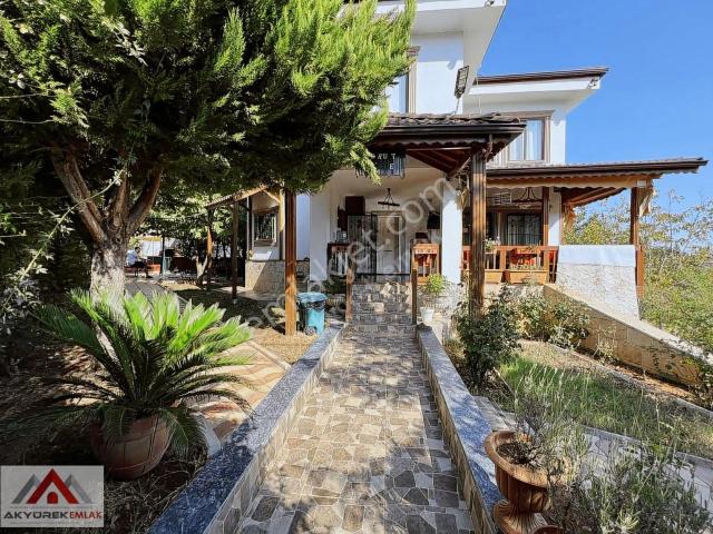 Toroslar, Mersin içerisinde satılık Villa