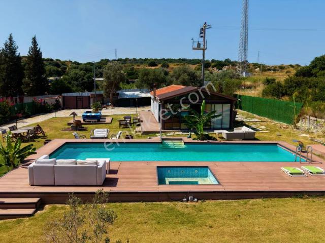 Çeşme, İzmir içerisinde satılık Villa
