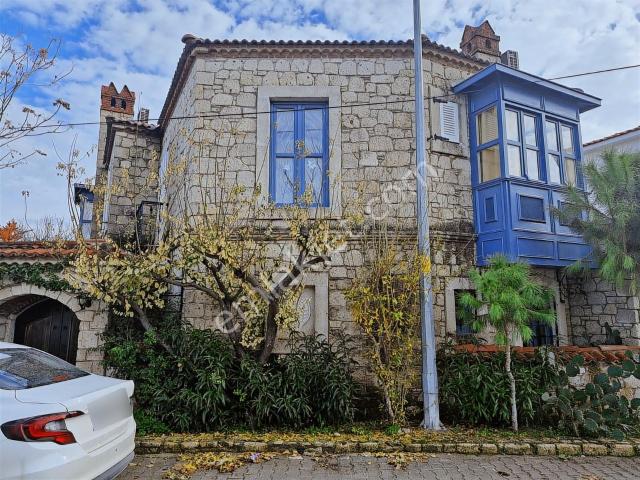 Çeşme, İzmir içerisinde satılık Villa