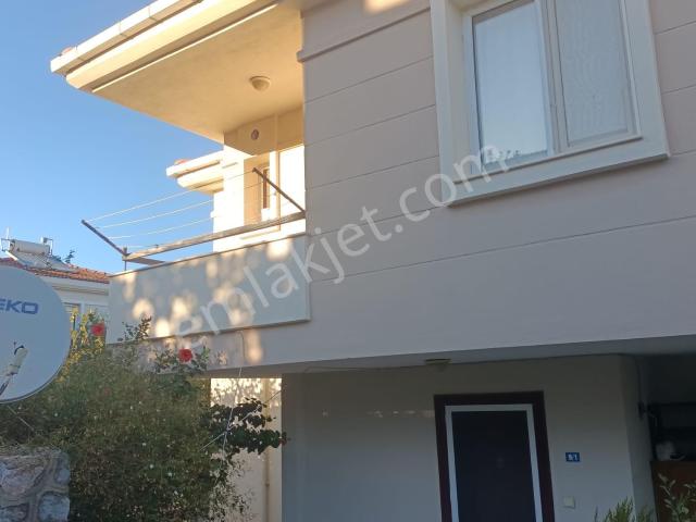 Çeşme, İzmir içerisinde satılık Villa