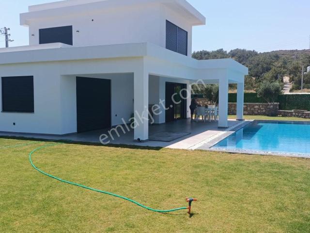 Germiyan Mahallesi, Çeşme içerisinde kiralık Villa