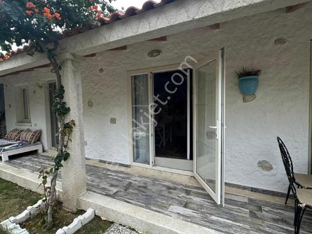 Çeşme, İzmir içerisinde kiralık mülk