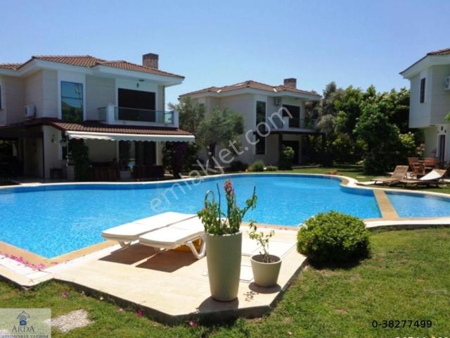 Çeşme, Alaçatı Mahallesi içerisinde satılık Villa
