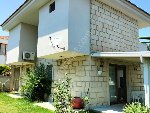 Çeşme, İzmir içerisinde kiralık Villa