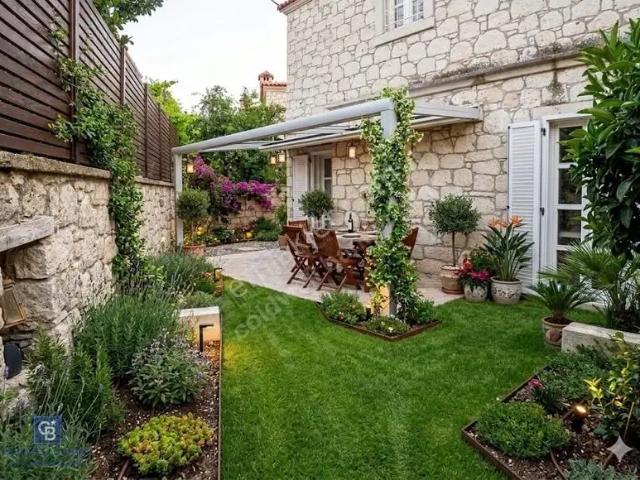 Çeşme, İzmir içerisinde satılık Villa