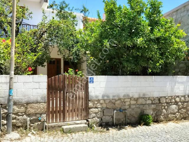 Çeşme, İzmir içerisinde satılık Villa