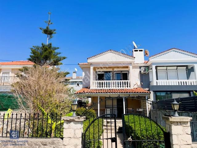 Çeşme, İzmir içerisinde satılık Villa