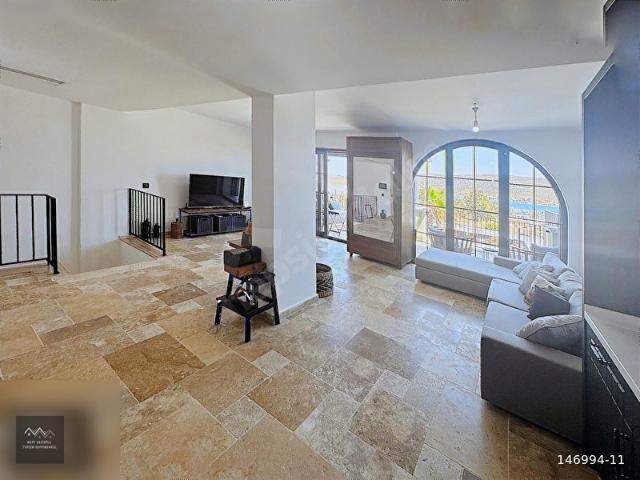 Çeşme, İzmir içerisinde satılık Residence