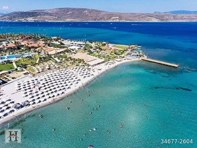 Çeşme, İzmir içerisinde satılık mülk