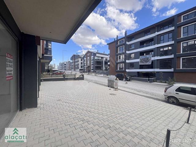 Gölbaşi, Ankara içerisinde satılık Dükkan