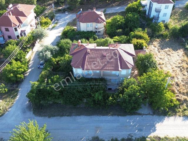 Korkuteli, Antalya içerisinde satılık Villa