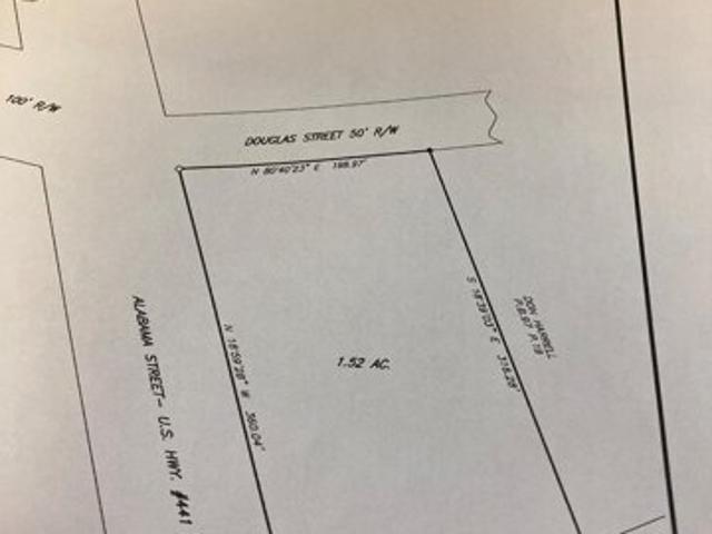 House for sale in Broxton, Georgia