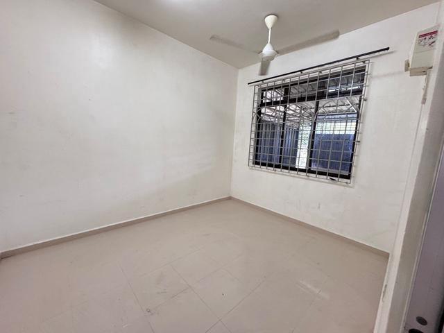 Townhouse for sale in Ujong Pasir, Malaka