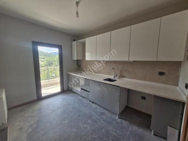 Sepetçi Mahallesi, İzmit içerisinde kiralık mülk