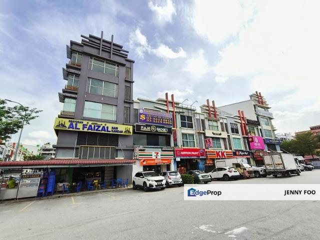 Shop for rent in Petaling, Alam Impian