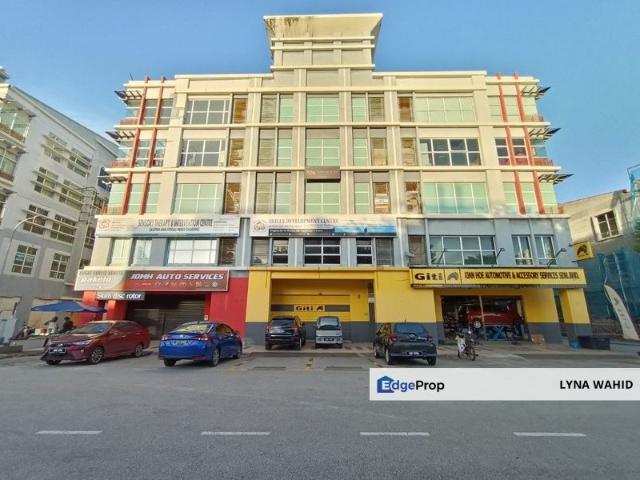 Shop for rent in Petaling, Alam Impian
