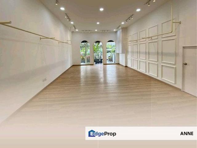 Shop for rent in Alam Impian, Selangor