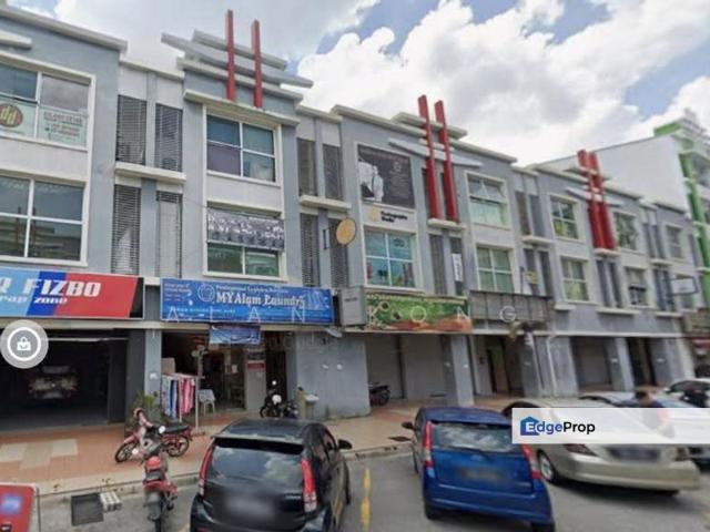 Shop for sale in Seksyen 16, Shah Alam