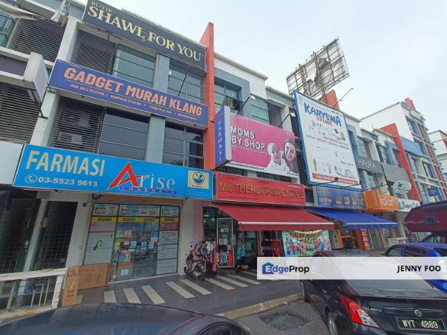 Shop for rent in Alam Impian, Selangor