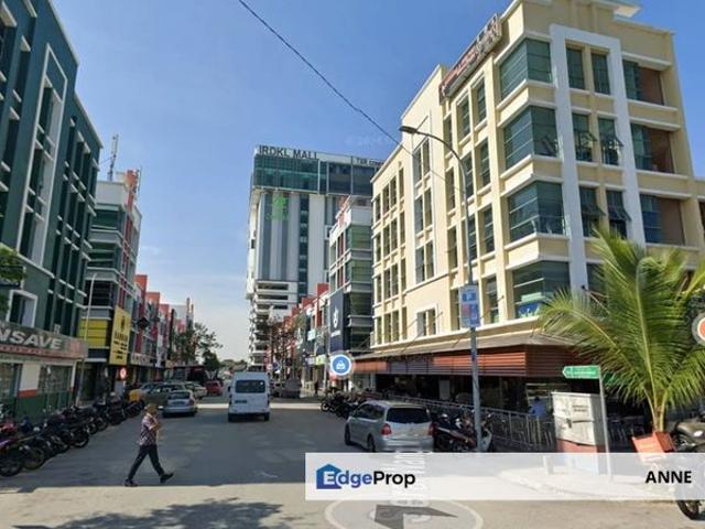 Shop for rent in Petaling, Damansara Damai