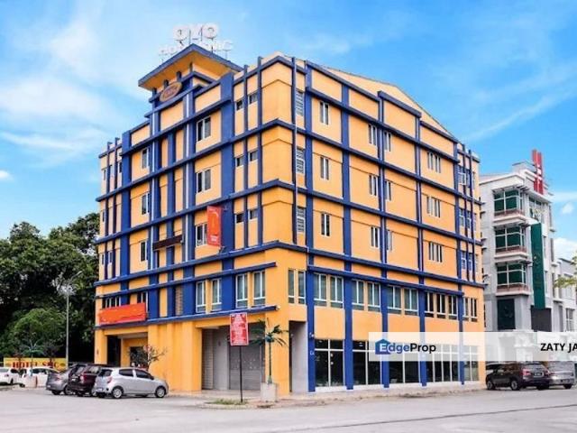 Shop for sale in Petaling, Damansara Damai