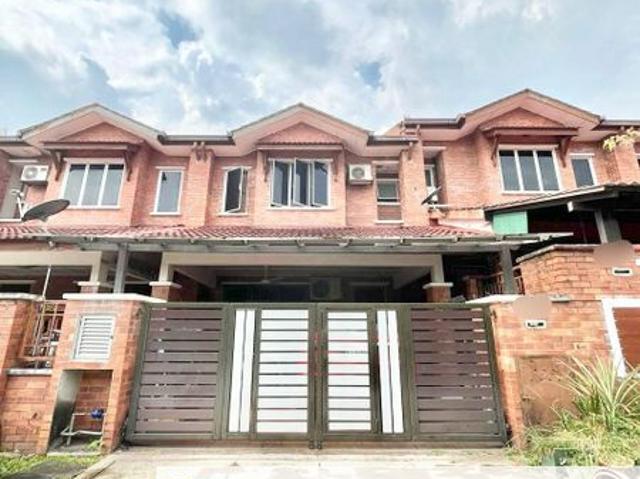 House for sale in Seksyen U10, Shah Alam