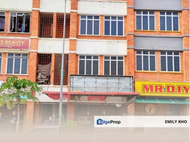 Shop for sale in Petaling, Damansara Damai