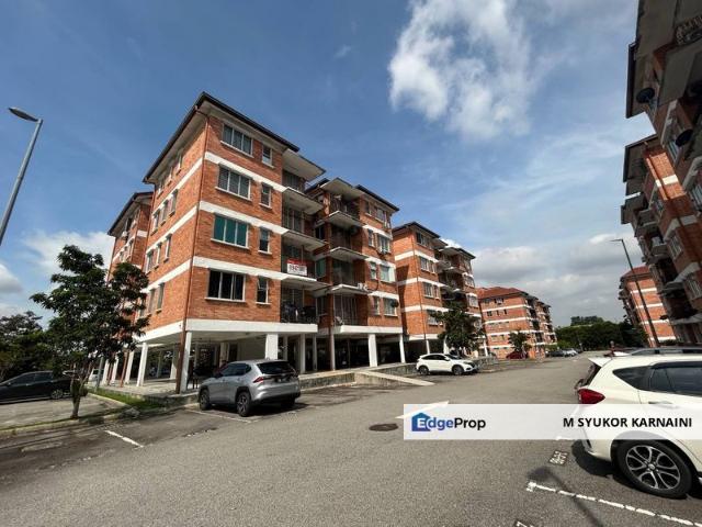 Condominium for sale in Petaling, Alam Impian
