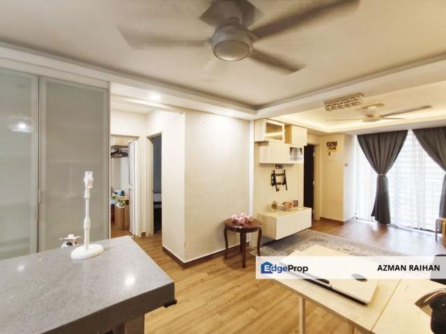 Condominium for sale in Petaling, Alam Impian